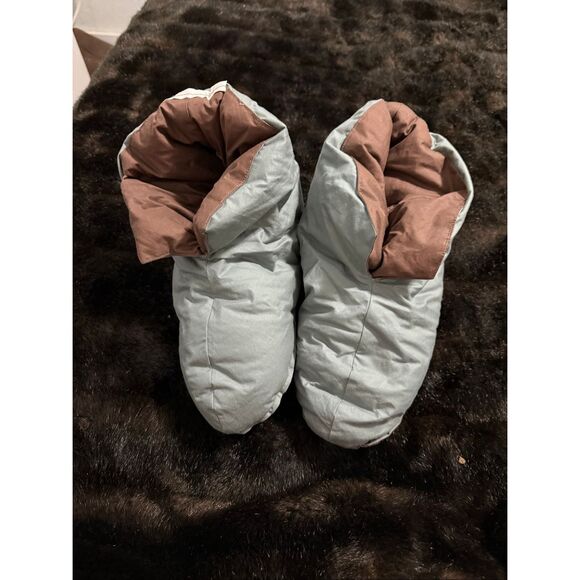 Restoration Hardware Duck Down Feathers Foot Duvet Slippers Booties Women’s 8-10 - Picture 1 of 5